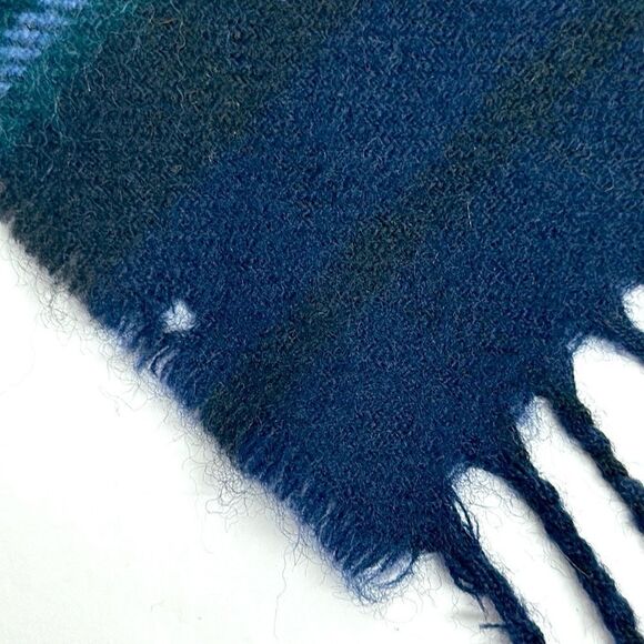 LIBERTY Lambswool Scarf Blue & Aqua Green Plaid Fringe Unisex - Picture 7 of 7